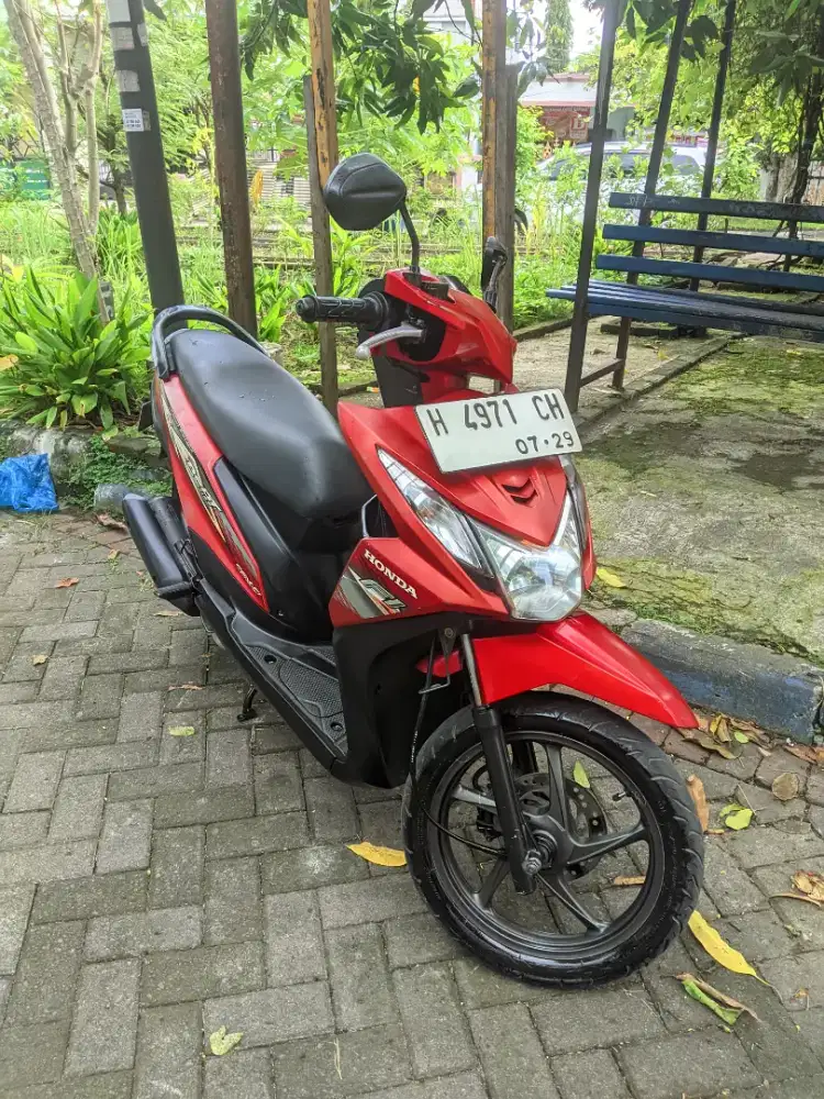 BEAT TH 2014 MERAH