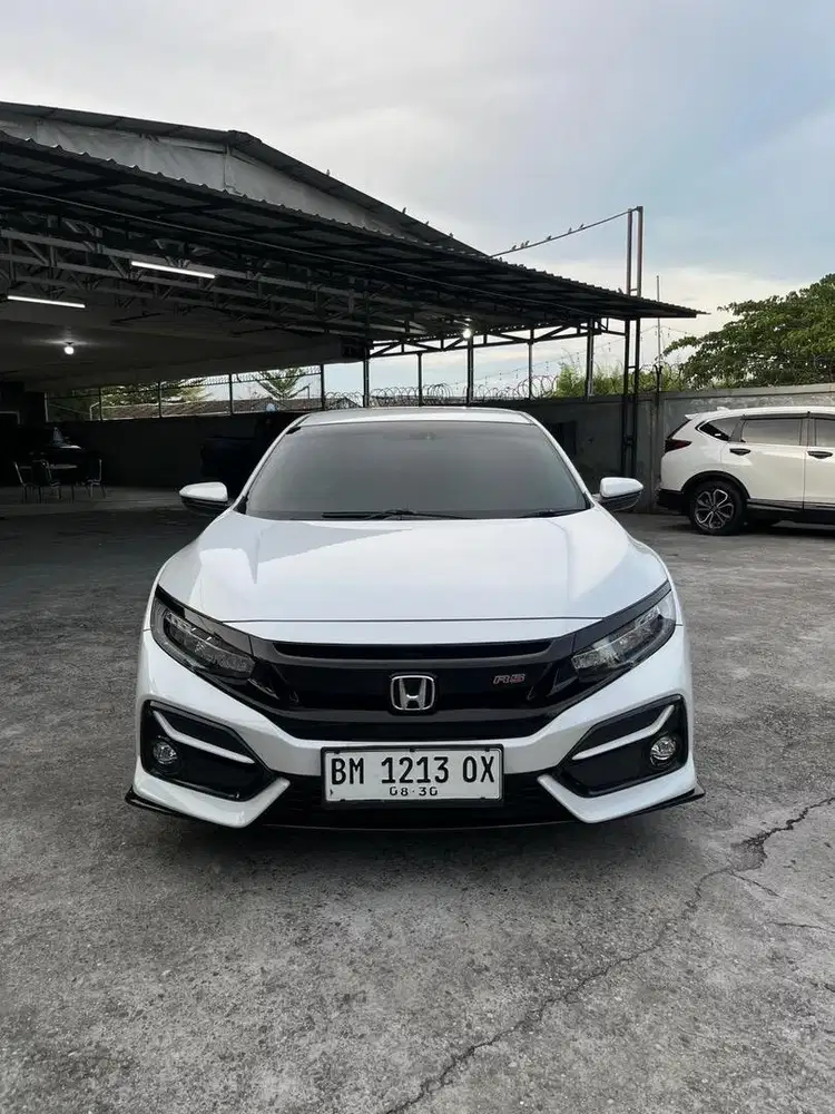 CIVIC 1.5 TURBO RS HB 2020 Km 46 Ribu Servis Ricord