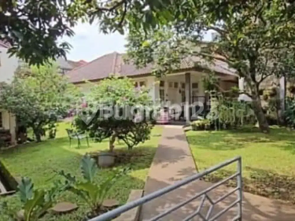 Rumah Luas 1100M di Cigadung Raya Bandung Cocok Guesthouse