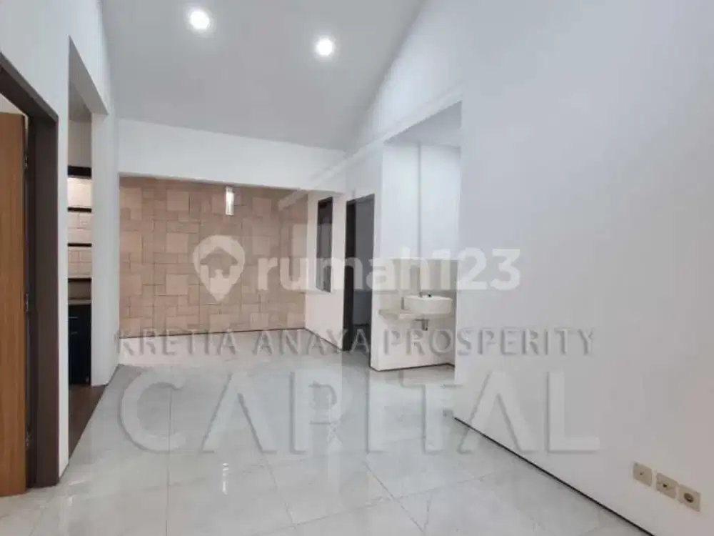 Rumah Semi Furnish Siap Huni dan Baru Renovasi di Tatar Banyaksumba Kota Baru Parahyangan