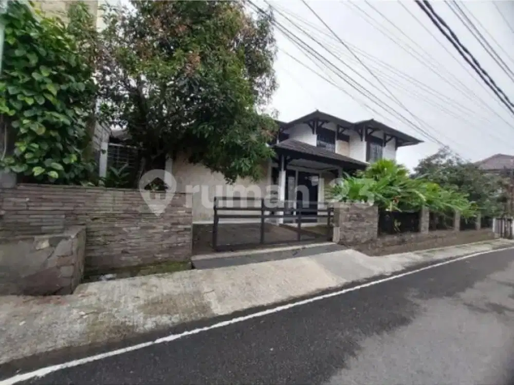 Rumah Siap Huni 2 Lantai Cigadung Dekat Ridwan Kamil Bandung