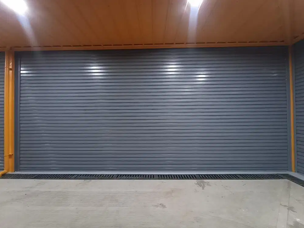 ROLLING DOOR BESI MOTOR MOTORIZED BISA UNTUK TOKO KANTOR GUDANG PARKIR