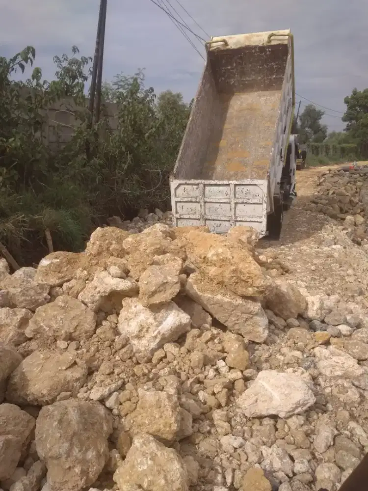 Split pasir cor batu makadam sirdam limestone pasir bangka