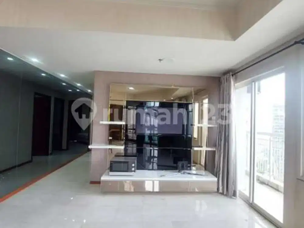 Disewakan Apartemen Royal Mediterania Garden Tanjung Duren Jakarta Barat