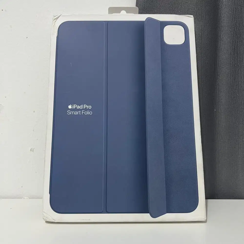 Apple Smart Folio Case Ipad Pro M4/M5 11 Inch Likenew Original