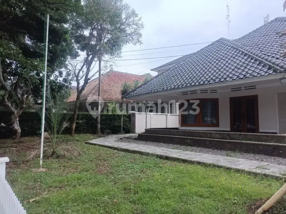 Rumah Disewakan Sayap Dago Bandung Dekat Kampus Unikom