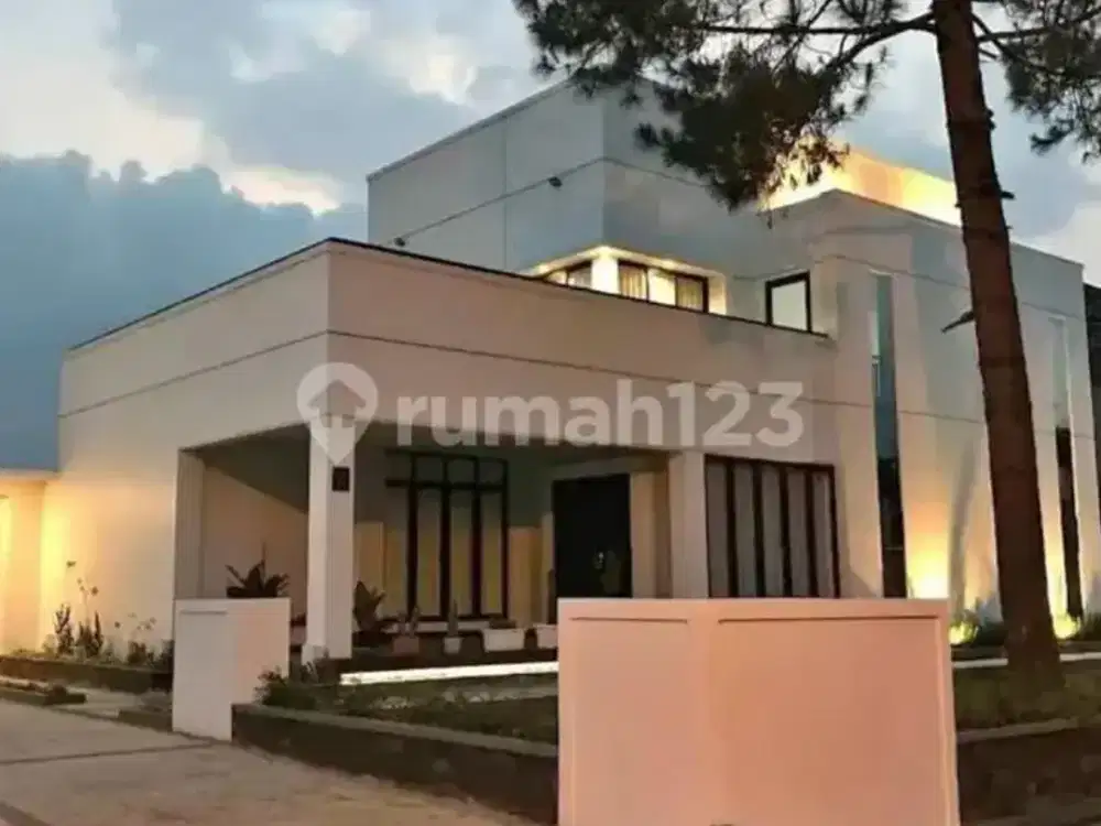 Rumah Villa Lux Full Furnised Setiabudi Lembang Bandung Utara