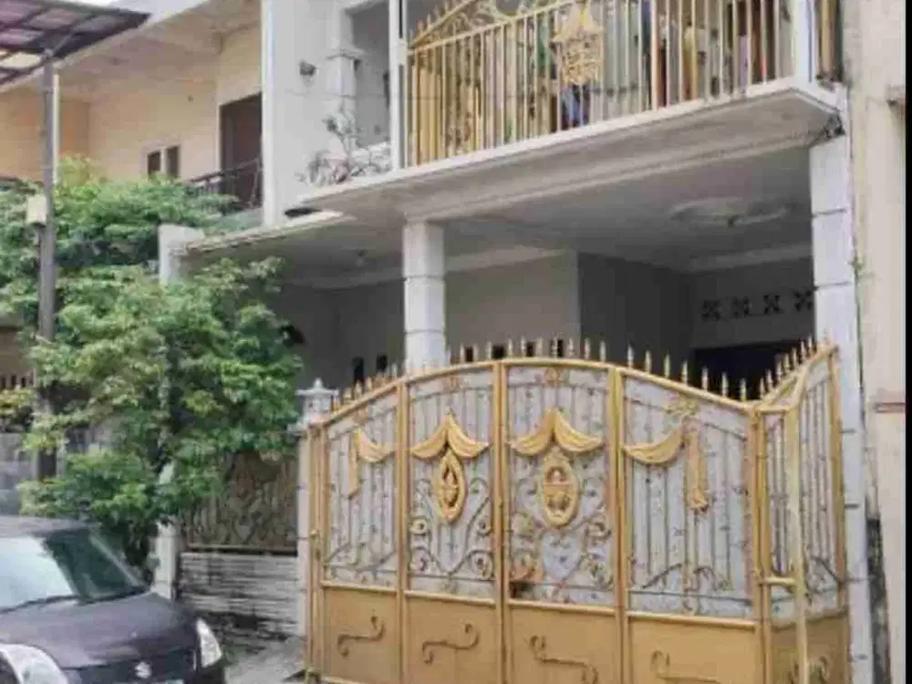 Dijual cepat murah rumah 2 lantai siap huni ,
Di perumahan Danita Irigasi kota Bekasi
Lokasi depan jalan raya utama. Bebas banjir