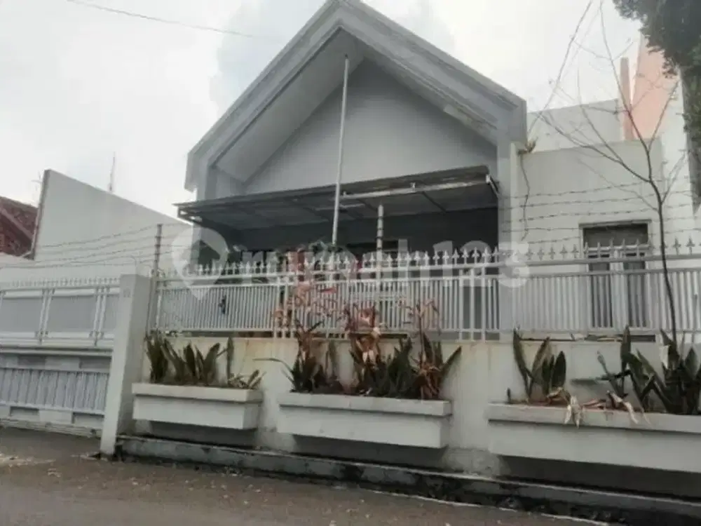 Rumah 2 Lantai Siap Huni Sukaluyu Cikutra Dekat Gedung Sate Bandung