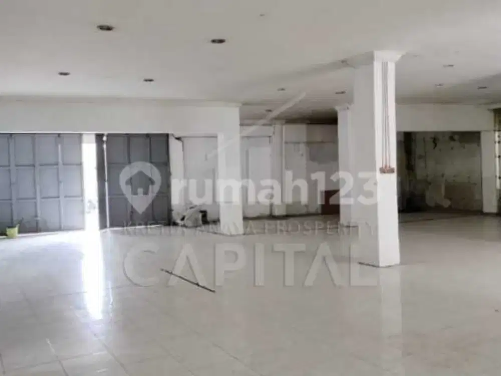 Ruko Sudirman Bandung 2 Lantai dengan Lokasi Strategis dan Harga Dibawah NJOP