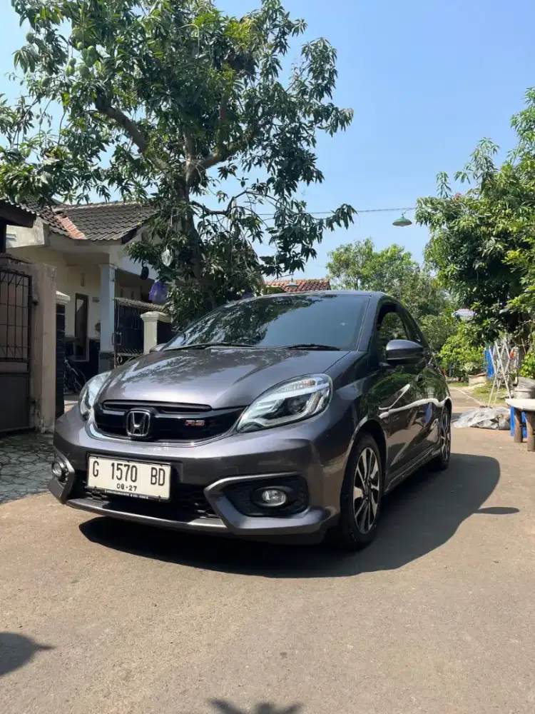 Brio Rs cvt 2017 metik