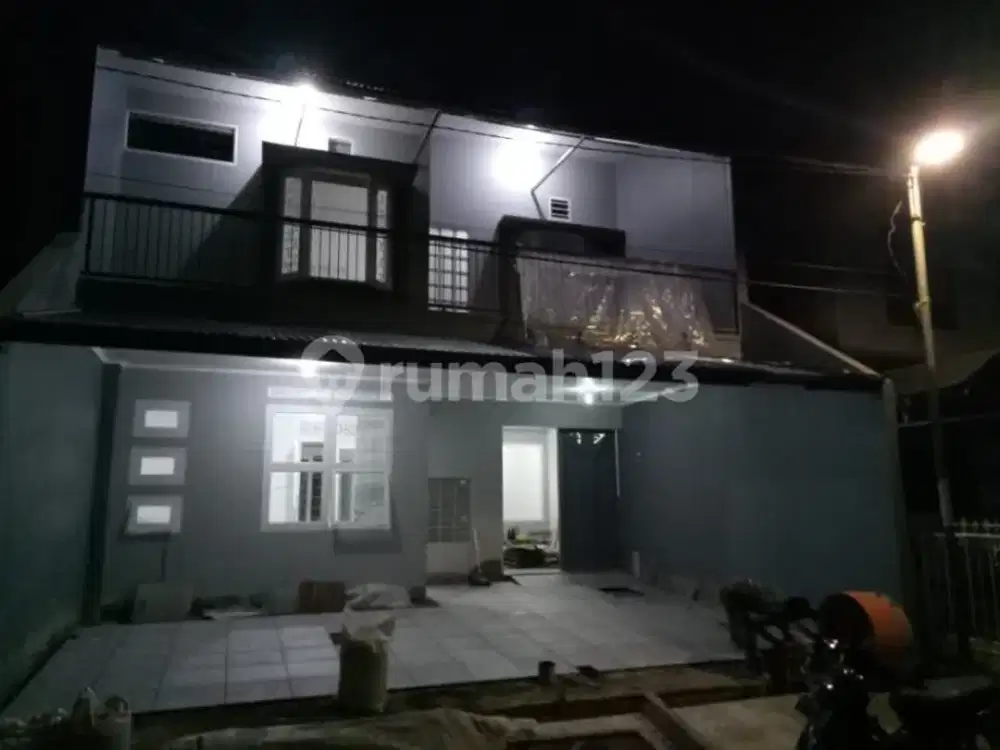 Rumah Siap Huni 2 Lantai Dalam Cluster Dekat Gerbang Tol Kopo Kota Madya
