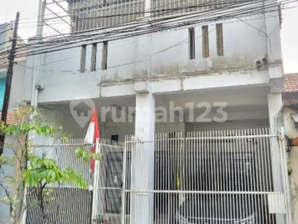 Rumah 2 Lantai Siap Huni Dekat BPK Penabur Taman Holis Indah Bandung