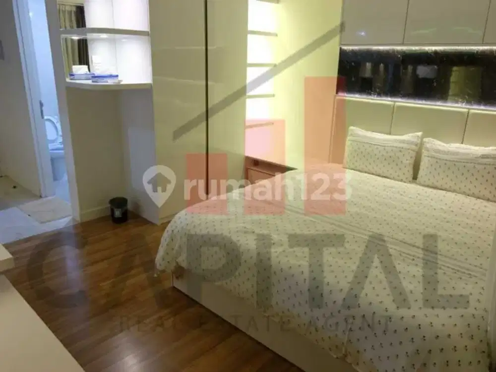 Best Deal !!! Apartment Landmark Type Studio Full Furnish