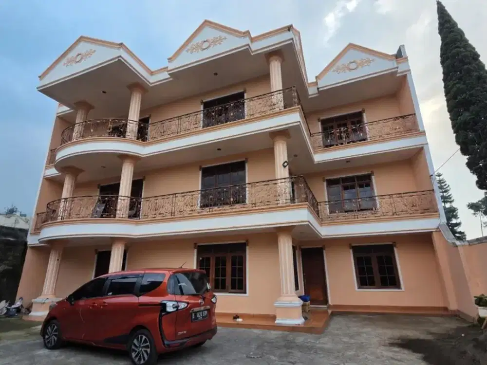 Villa Mewah Mountain View Tepi Jalan Hanjawar Cipanas Le Eminence