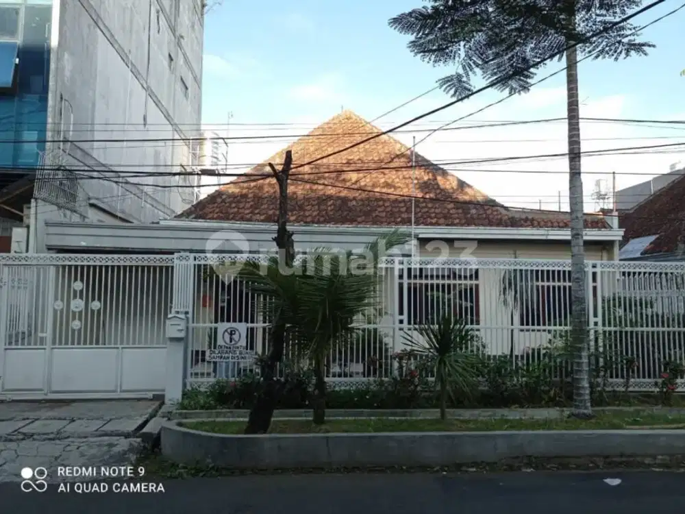 Rumah Siap Huni Pusat Kota Sayap Riau Bandung