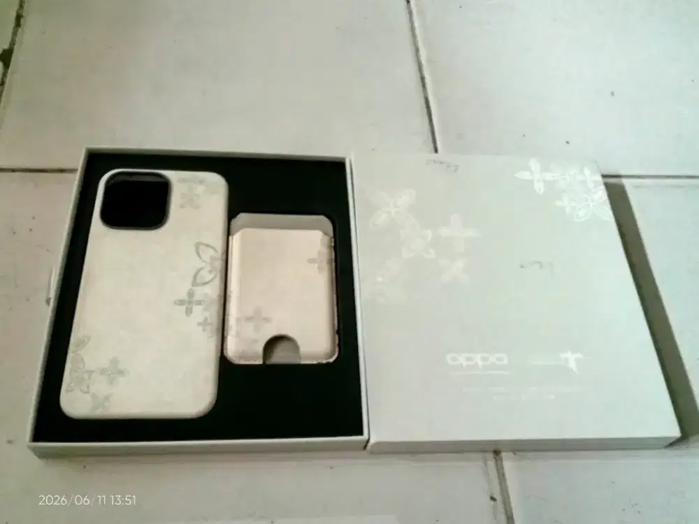 casing Oppo Reno 14f + loops tws wireless