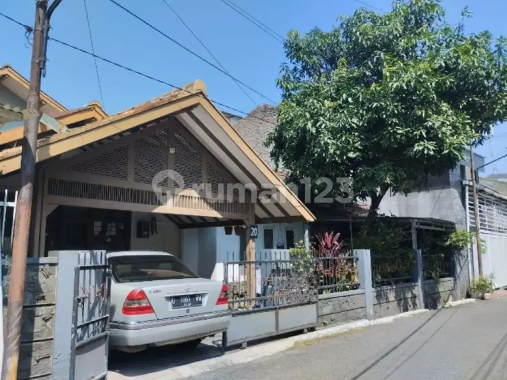 Dijual Rumah Siap Huni di Sayap BKR Dekat Kampus Unla Bandung