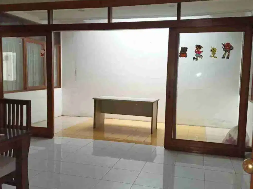 dijual rumah siap huni di komplek singgasana bandung
