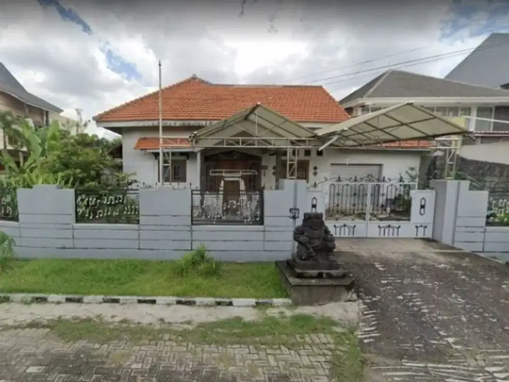 Rumah di jalan utama gayungsari ROW 4 mobil cocok ut kantor atau komersial lainnya harga murah