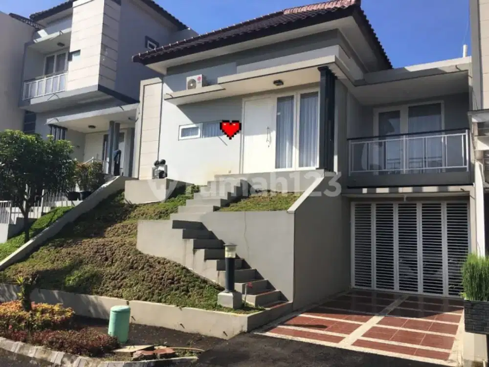 Rumah Minimalis Siap Huni One gate system Cigadung