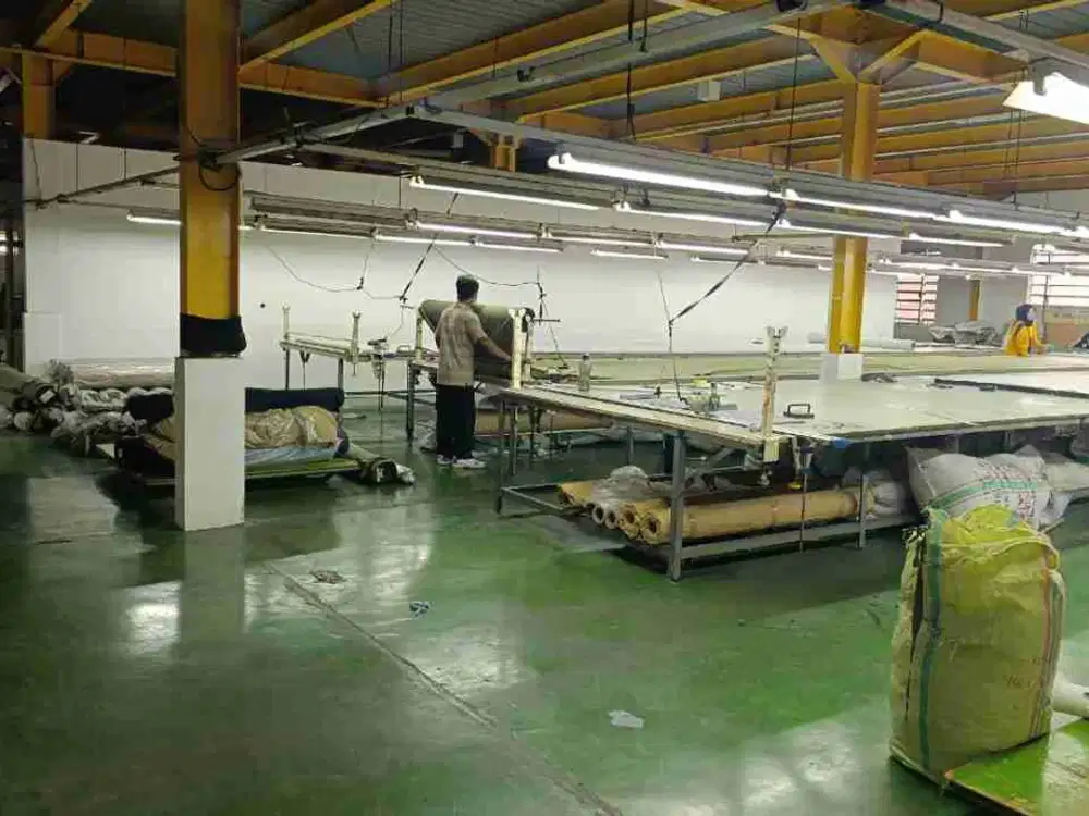 Gudang Cantik Dan Luas djual dii Kopo Bihbul Bandung
