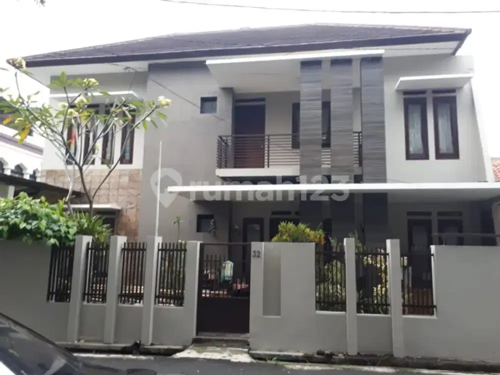 Rumah bagus siap huni posisi hook turangga buahbatu