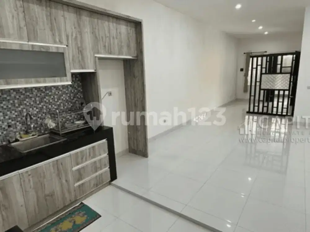 Siap2 Kepikiran Terus Sama Rumah Cakep Nan Keren Ini Di Taman Kopo Indah 3 Blok E
