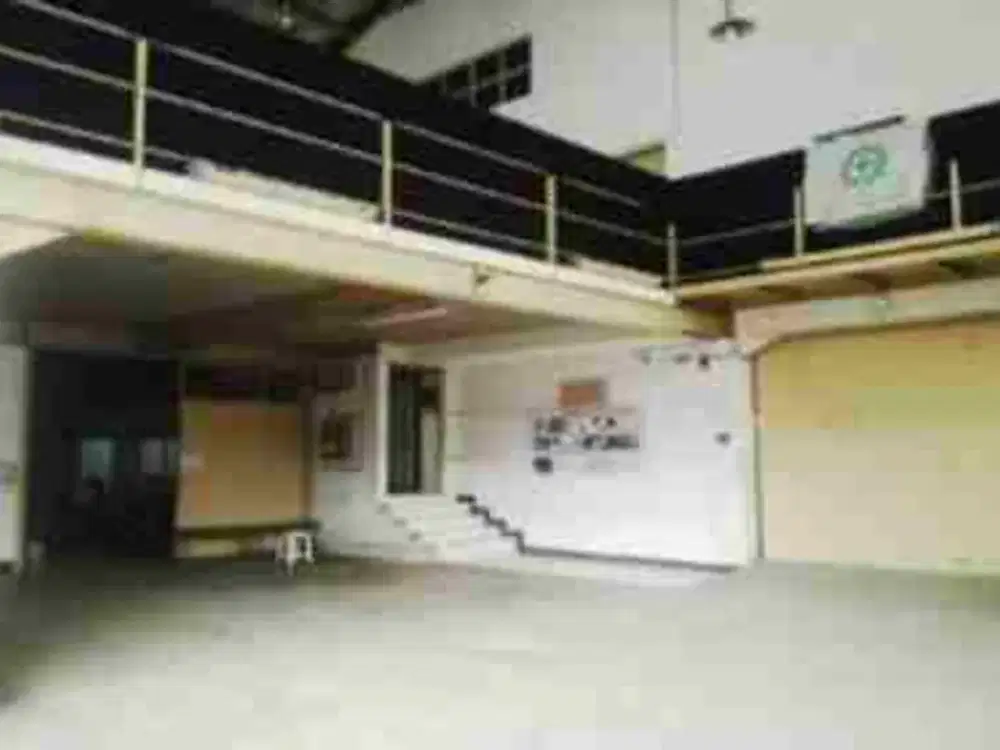Gudang Keren Dijual di Komplek Industrii Cibolerang