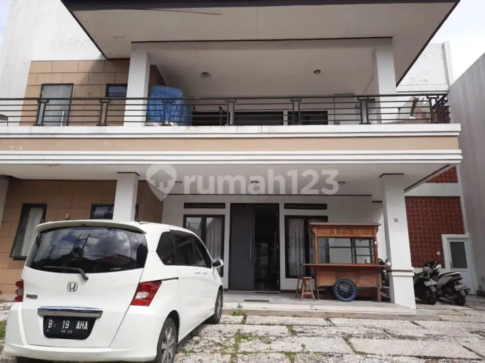 Rumah Siap Huni 2 Lantai Sayap Riau Bandung Wetan
