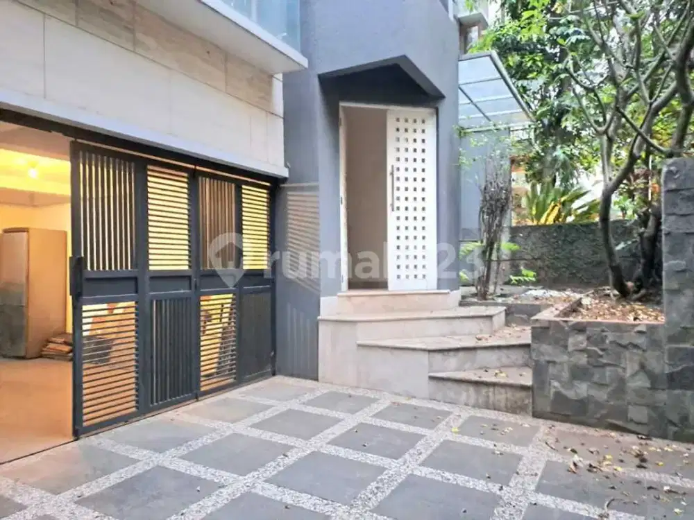 Rumah Siap Huni Baru Renovasi Private Pool di Cipete Utara Kebayoran Baru