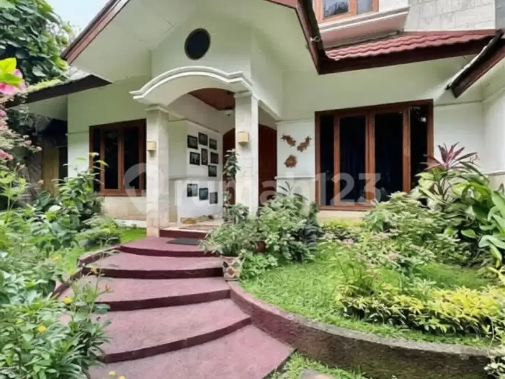 Rumah Terawat Siap Huni Turun Harga di Kenanga Ampera Jakarta Selatan