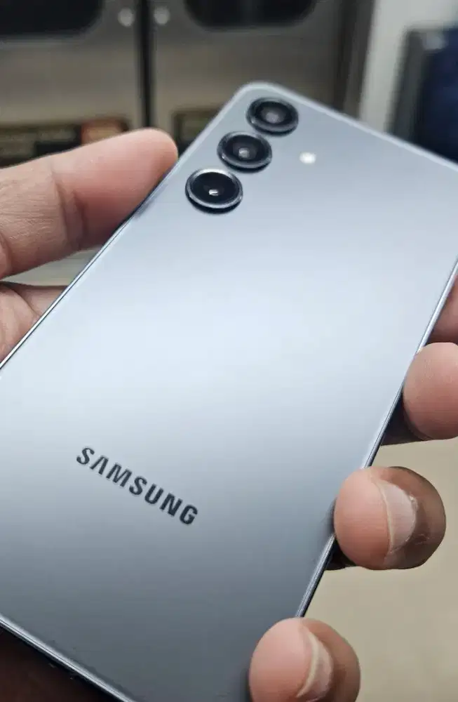 Samsung s24 8/256 Gb