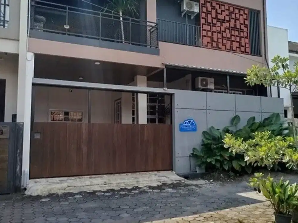 Investasi Cerdas, Homestay Mewah 3 Lantai di Ngaglik 10 Menit ke Kampus UGM
