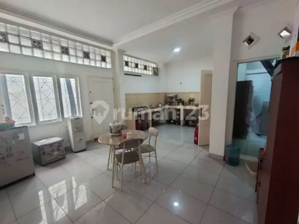 Rumah Siap Huni Turangga Jalan Lebar Dekat Horison