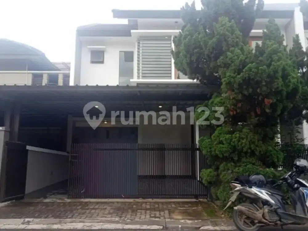 Rumah Bagus  Siap Huni Lokasi Bagus Di Komplek Singgasana pradana