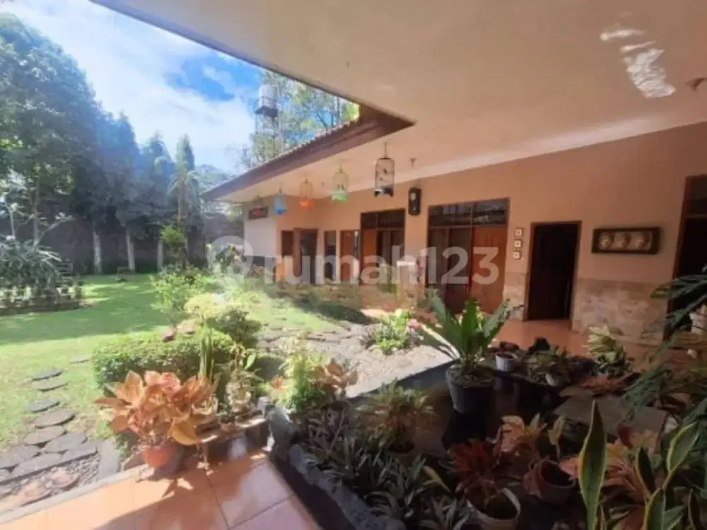 Rumah Mewah Lokasi Paling Bagus Dekat PVJ Sukajadi Bandung