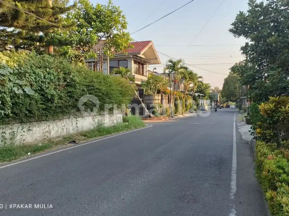 Rumah murah Gegerkalong Bandung pinggir jalan