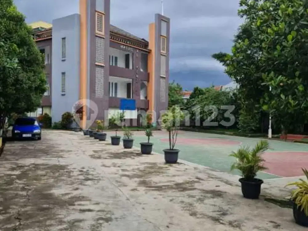 Bangunan Bisa Untuk Kampus atau Sekolah atau Lembaga Pendidikan di Buah Batu Lokasi Strategis