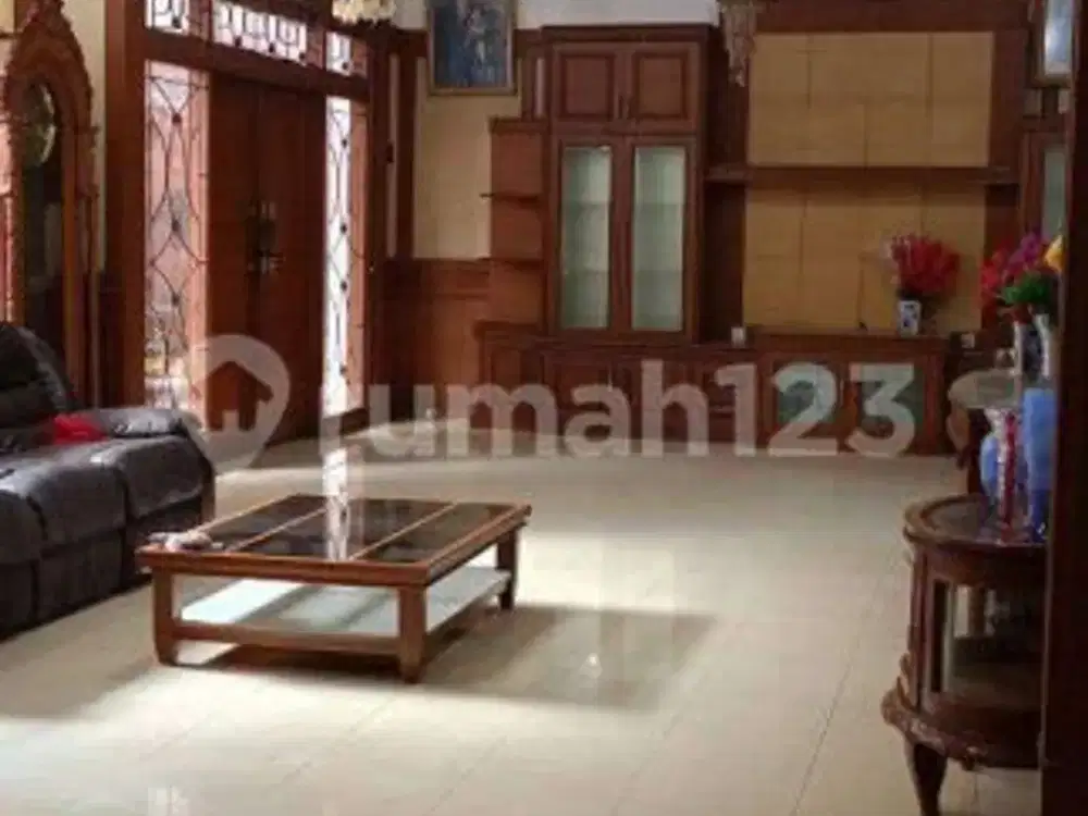 Rumah mewah murah di Arcamanik dekat griya