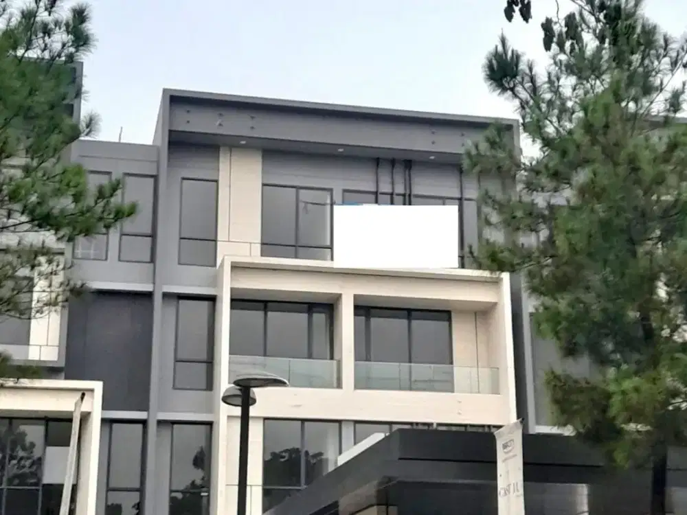 Disewakan Ruko Gandeng 4 Lantai Ada Lift Northridge Ultimate BSD, Tangerang Selatan
