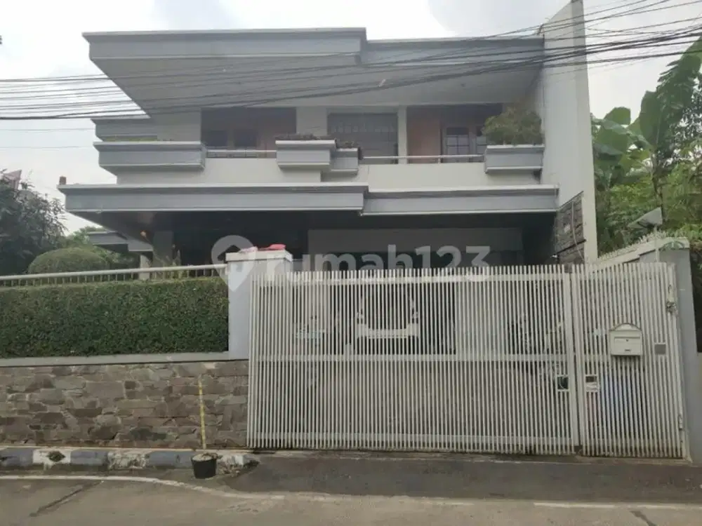 RUMAH MEWAH SIAP HUNI DI PASTEUR BANDUNG