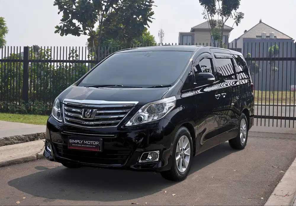 TOYOTA ALPHARD 2.4 G AT 2013
