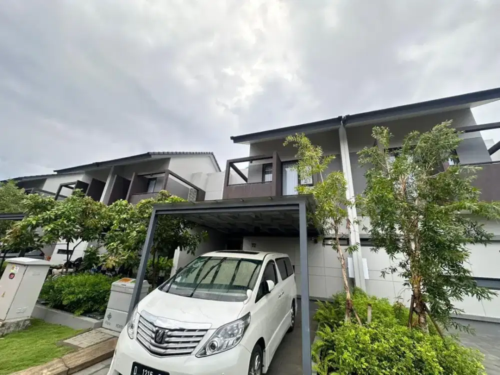 Y. DIJUAL RUMAH FURNISH SUMMARECON BANDUNG CLUSTER FLORA