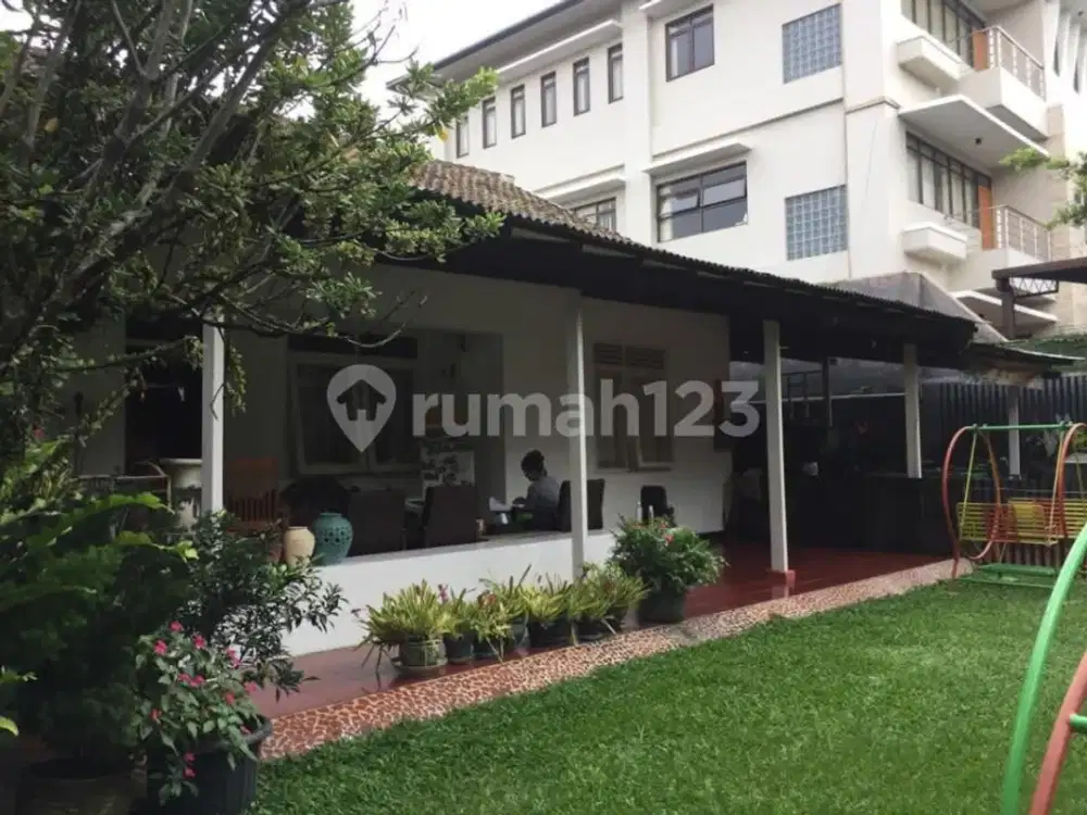 Rumah di Dago Dibawah Njop Murah Dekat Hotel Sheraton