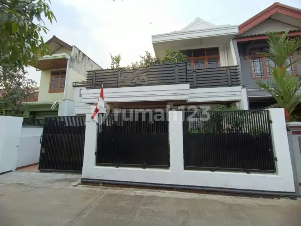 Rumah Bagus Siap Huni Pasti Nyaman Di Komplek Margacinta Buahbatu