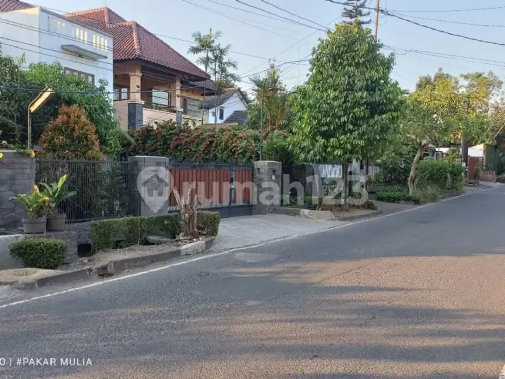 Rumah Asri Murah Terawat Lokasi Nyaman Di Gegerkalong