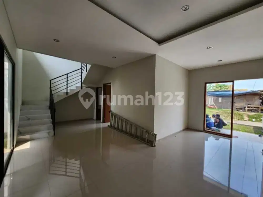 Rumah Baru Minimalis 2 Lantai Siap Huni Daerah Gunung Batu Pasteur Bandung