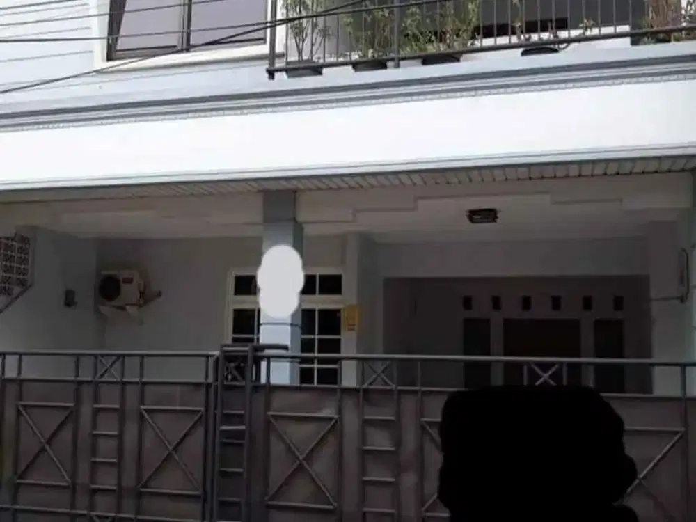 Rumah Tingkat Murah,Siap Huni dan Terawat,di Harapan Baru Bekasi