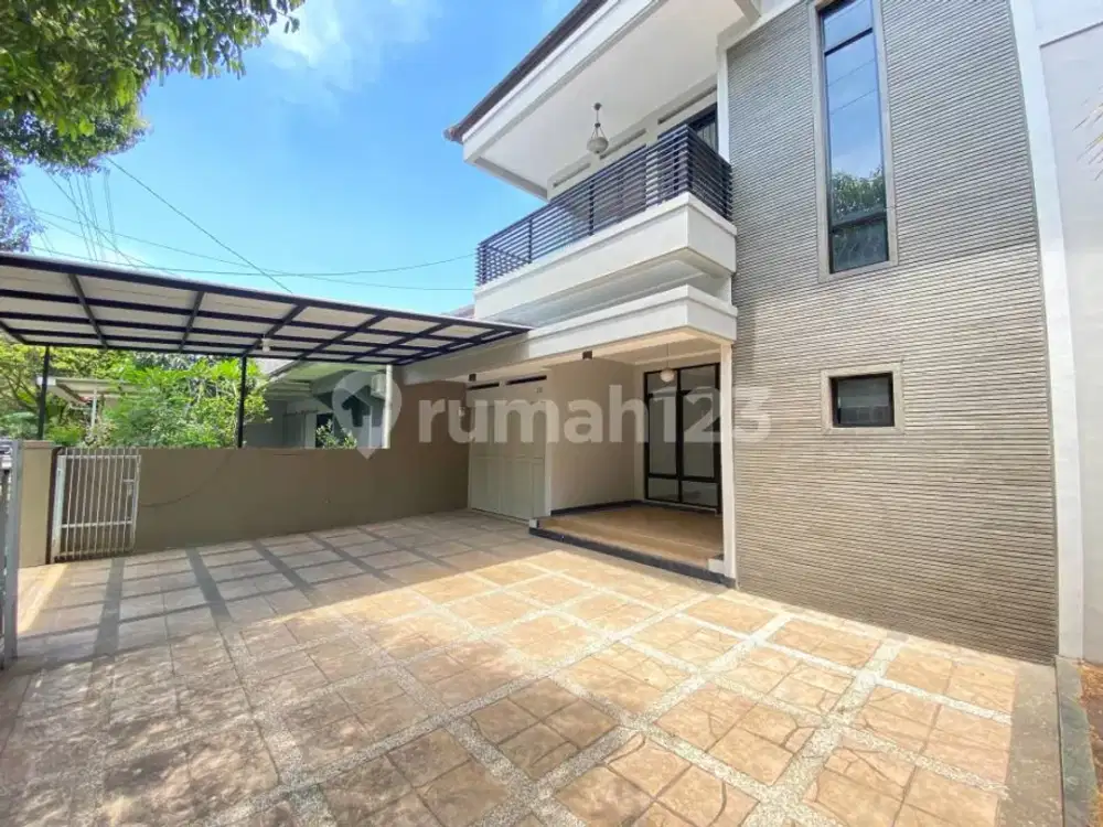 Dijual Rumah Siap Huni 2 Lantai di Batununggal indah Estate